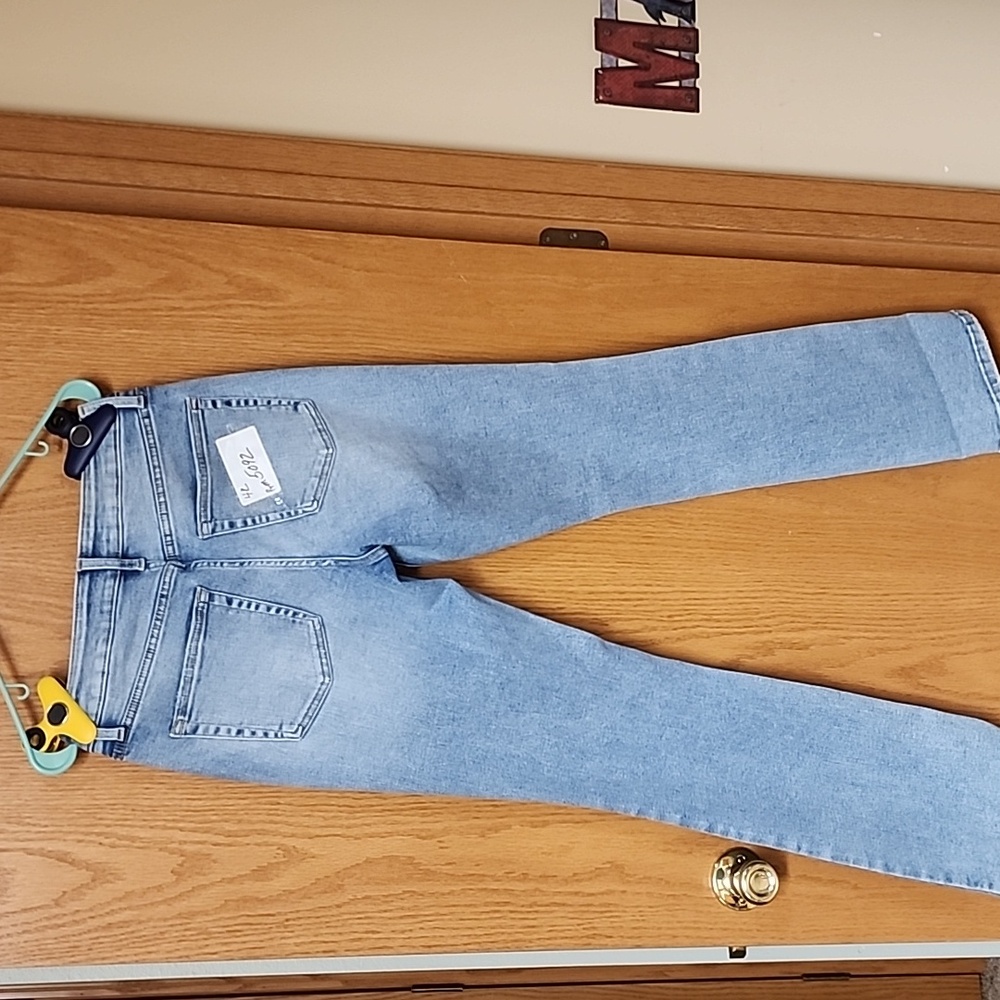 Edgely Maurices Light Blue Jeans womens 4R number 5092 - Picture 2 of 7
